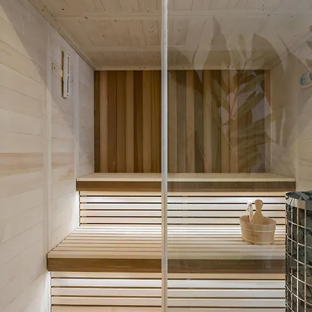 Luxury Olivenest With Private Heated Pool, Hot Tub & Sauna ヴィラ ハニア