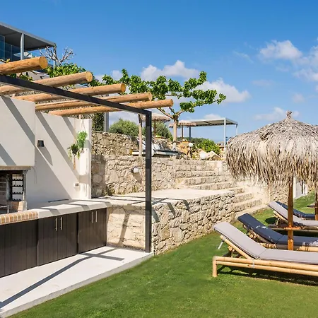 Luxury Olivenest With Private Heated Pool, Hot Tub & Sauna Вілла *