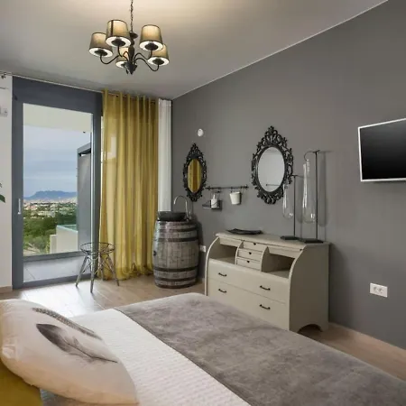 Villa Luxury Olivenest With Private Heated Pool, Hot Tub & Sauna *