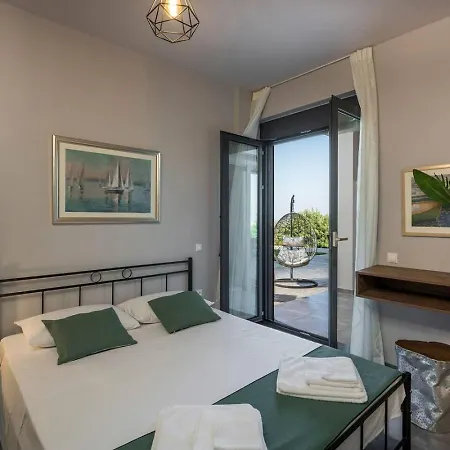 Luxury Olivenest With Private Heated Pool, Hot Tub & Sauna Villa