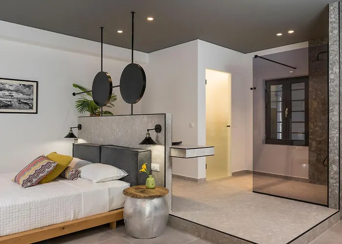 Luxury Olivenest With Private Heated Pool, Hot Tub & Sauna * ハニア