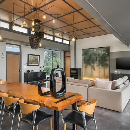 Luxury Olivenest With Private Heated Pool, Hot Tub & Sauna Villa