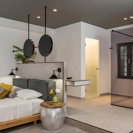 Luxury Olivenest With Private Heated Pool, Hot Tub & Sauna * La Canea