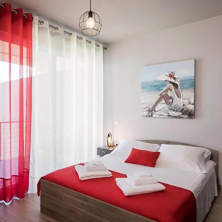 Villa Luxury Olivenest With Private Heated Pool, Hot Tub & Sauna *