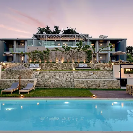 Luxury Olivenest With Private Heated Pool, Hot Tub & Sauna *