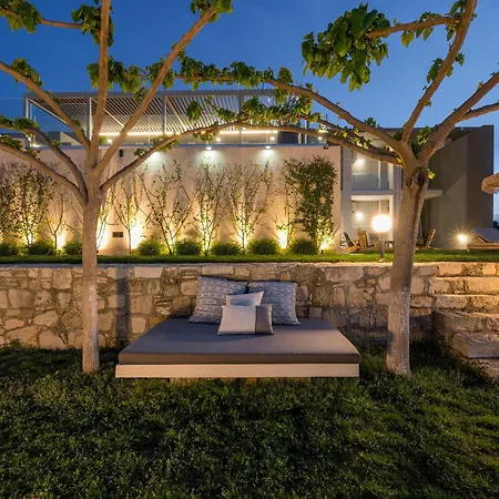 Luxury Olivenest With Private Heated Pool, Hot Tub & Sauna * La Canea