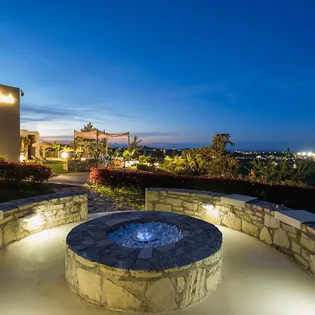 Luxury Olivenest With Private Heated Pool, Hot Tub & Sauna Villa