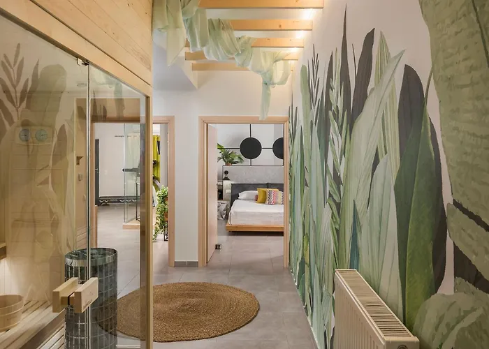 Villa Luxury Olivenest With Private Heated Pool, Hot Tub & Sauna *